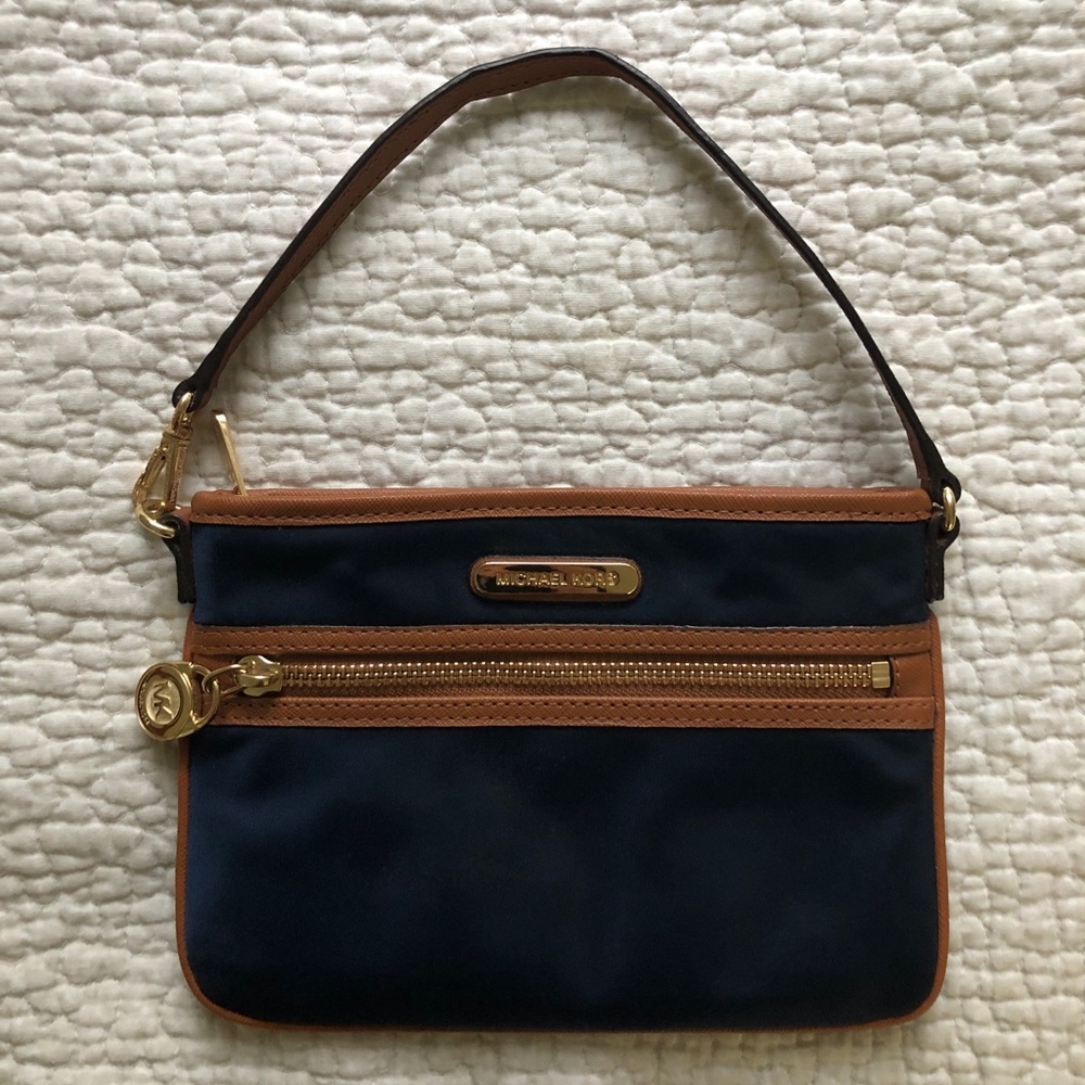 Michael Kors ‘Kempton’ Wristlet